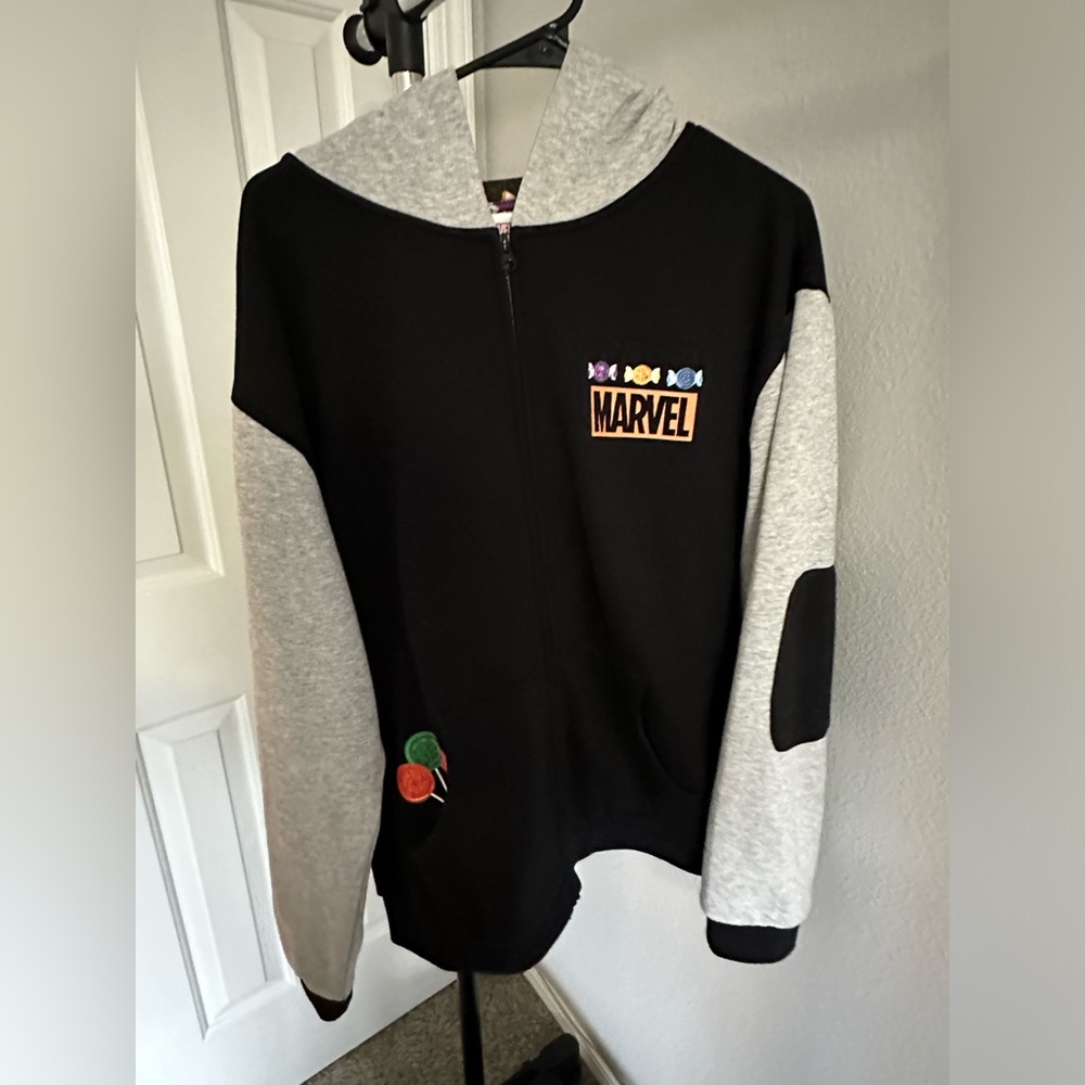 Disney Parks Marvel Halloween Candy Infinite Stones Full Zip Hoodie Medium